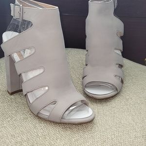 Steve Madden chunk heel sandle